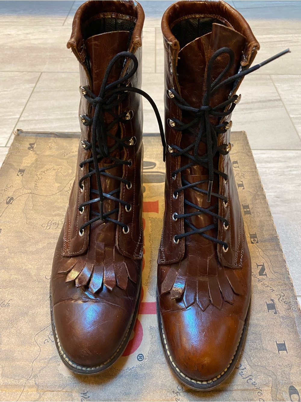 Vintage Laredo Women’s 8 Brown Leather Women’s Lace-Up Kiltie Western Boots